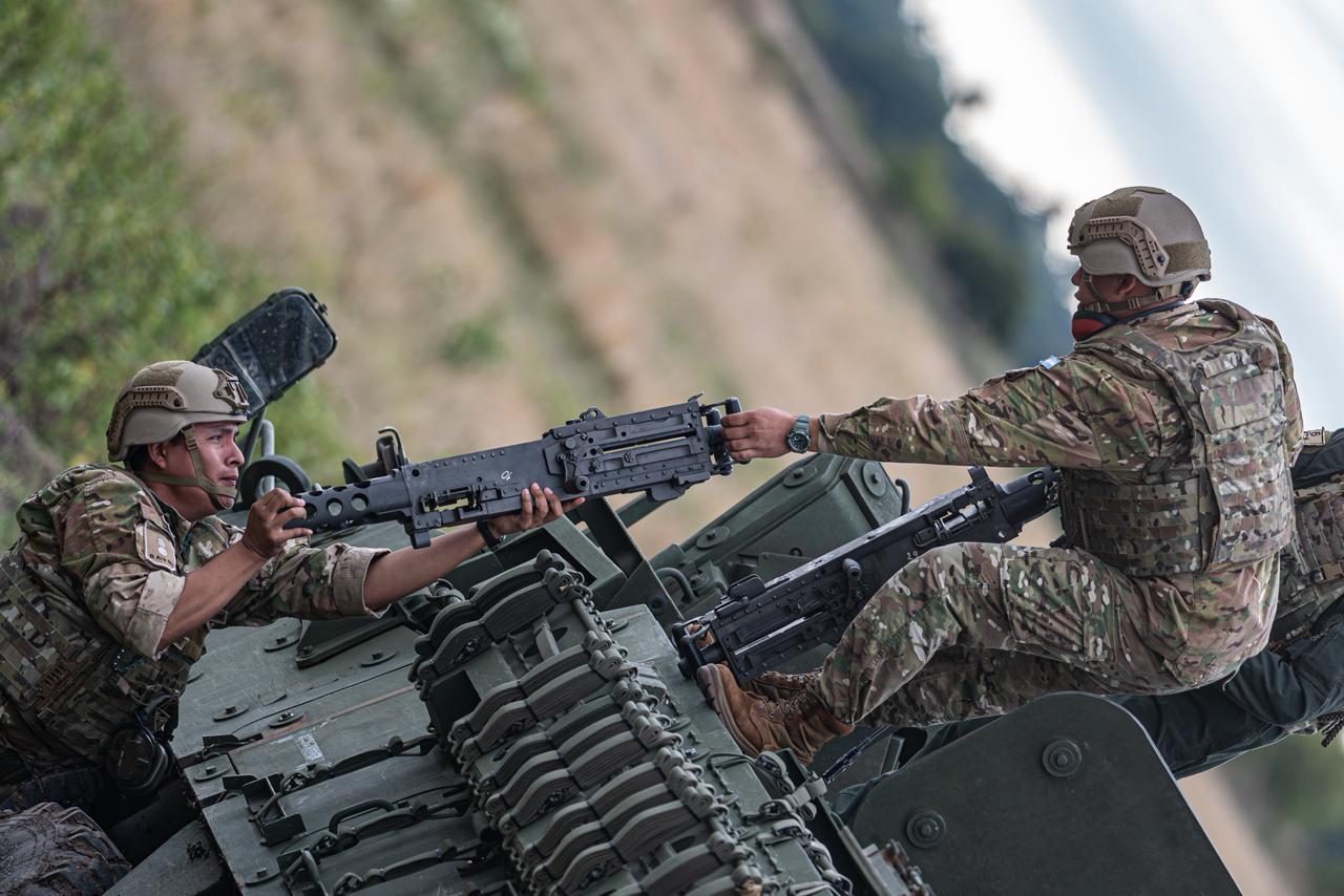 [Imagen: 03portadallos_stryker.jpeg]