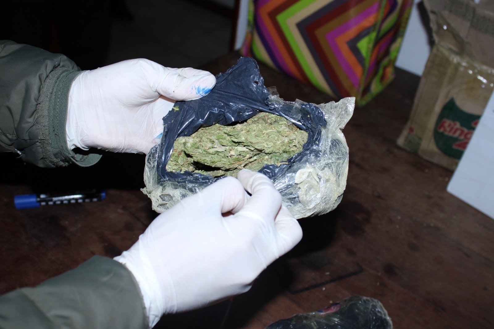 Santa Fe: pasajero de un colectivo llevaba marihuana oculta entre yerba mate 2 16d22188 2785 4202 ad98 27ce2a060d13