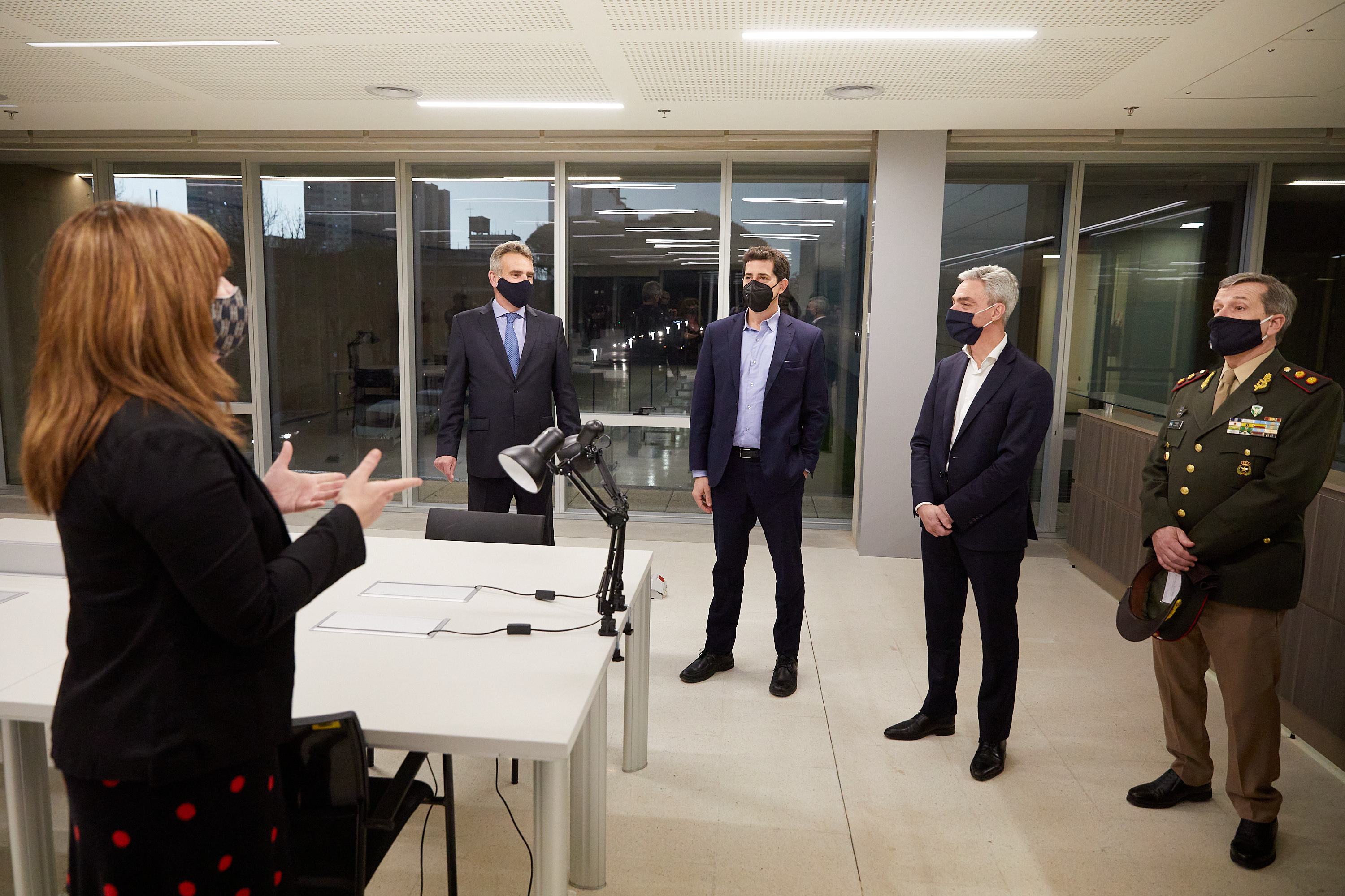 Wado de Pedro recorri&oacute; el nuevo edificio del Archivo General de la Naci&oacute;n y firm&oacute; convenios con Meoni y Rossi 