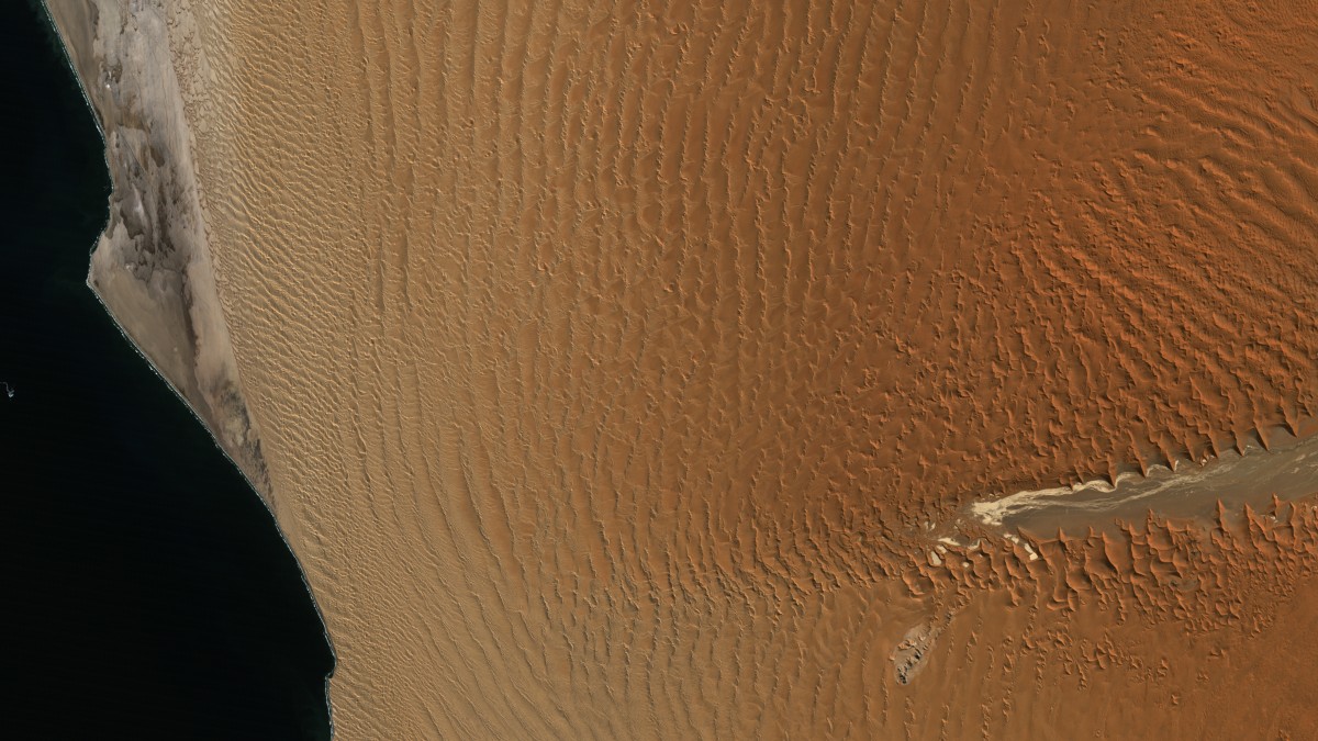 Desierto del Namib - Landsat 5 TM - 12 de mayo de 2010