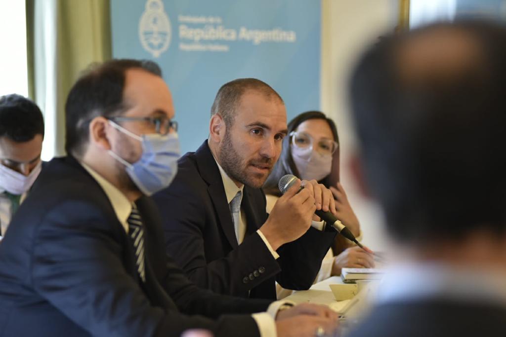 Martín Guzmán presenta agli imprenditori italiani i pilastri della politica macroeconomica argentina