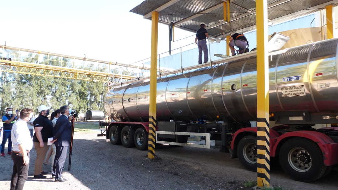Primera exportación del año de sebo con destino a Brasil desde la provincia de Chaco | Argentina.gob.ar