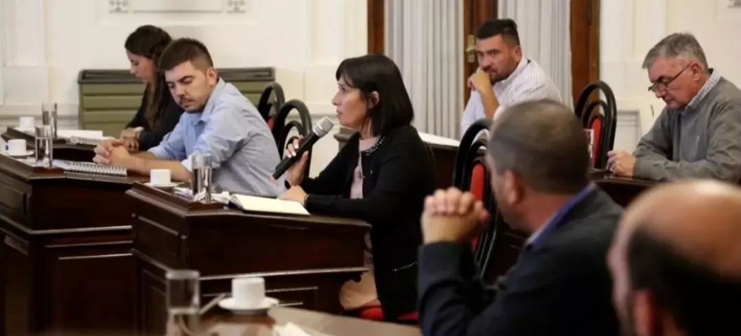 Más municipios bonaerenses se suman a la difusión de la línea 145 ...