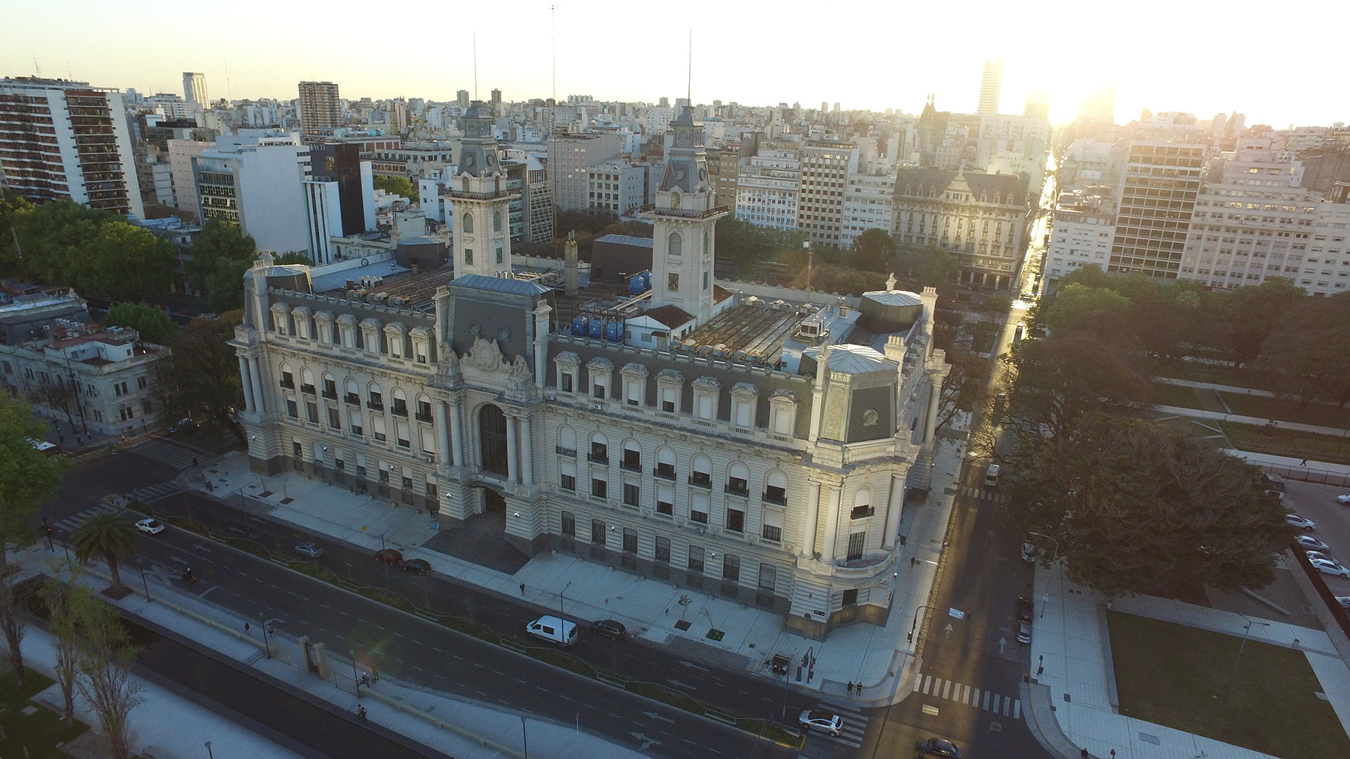 La Aduana amplía el alcance de herramientas de fiscalización de las importaciones Argentina.gob.ar