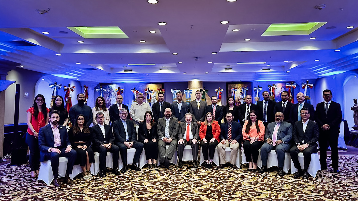 Representantes de los países miembros del GAFILAT asistieron al taller realizado en Antigua Guatemala
