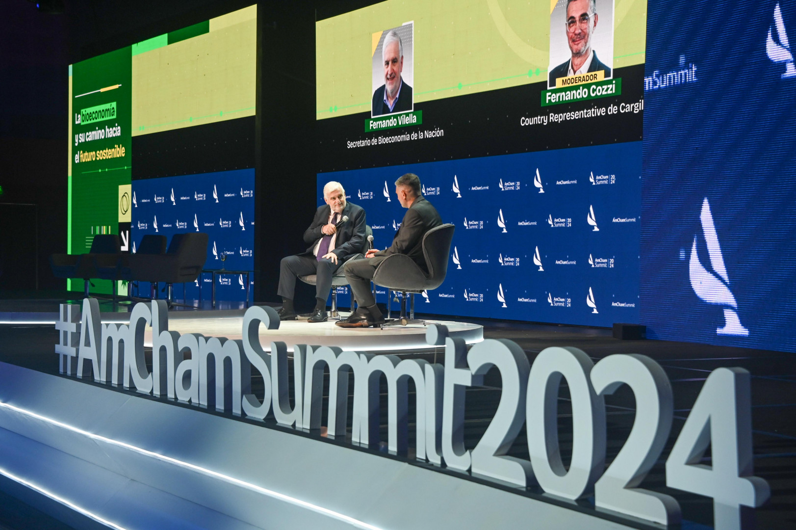 Vilella particip&oacute; de la cumbre de AmCham en el panel "Bioeconom&iacute;a: una estrategia para el desarrollo sustentable"