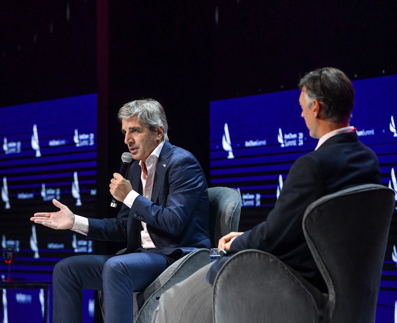 Luis Caputo: “El objetivo número uno es bajar la inflación”
