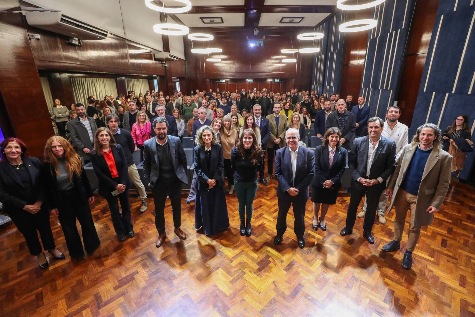 Llegó Capacitar, la plataforma virtual con más de 400 cursos gratuitos para PyMEs y emprendedores | Argentina.gob.ar