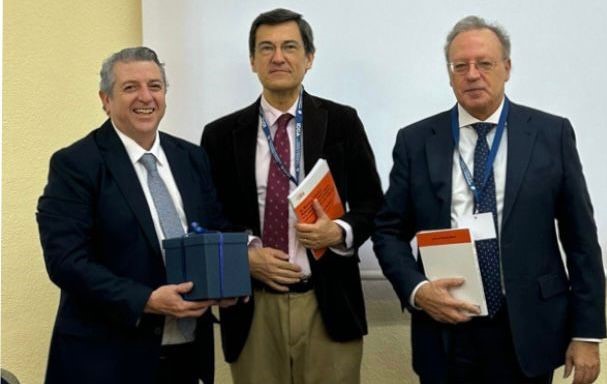 Santiago Herrera expuso en el V Congreso Internacional: Democracia, Política y Administración Pública Inteligente en Tiempos ...