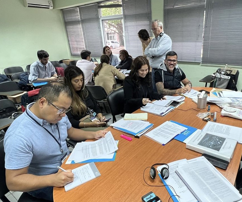 Ejercicios prácticos sobre técnicas de inspecciones de salvaguardias en el Centro Atómico Constituyentes Ejercicios prácticos sobre técnicas de inspecciones de salvaguardias en el Centro Atómico Constituyentes