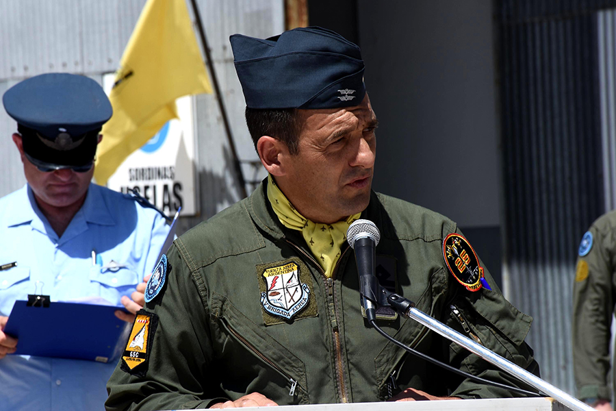 El jefe del Grupo 5 de Caza, vicecomodoro Mariano Triulzi, pronunció palabras alusivas