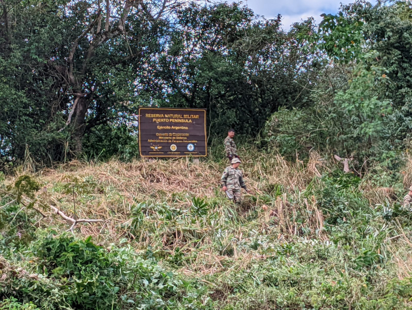 Reserva Natural de la Defensa “Puerto Península” Ejército 3