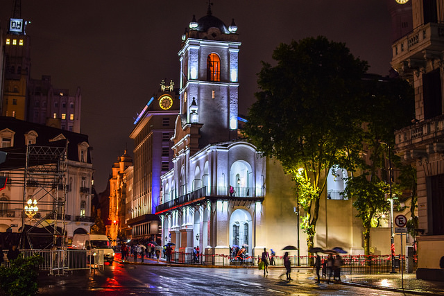 El Cabildo Porteño de noche