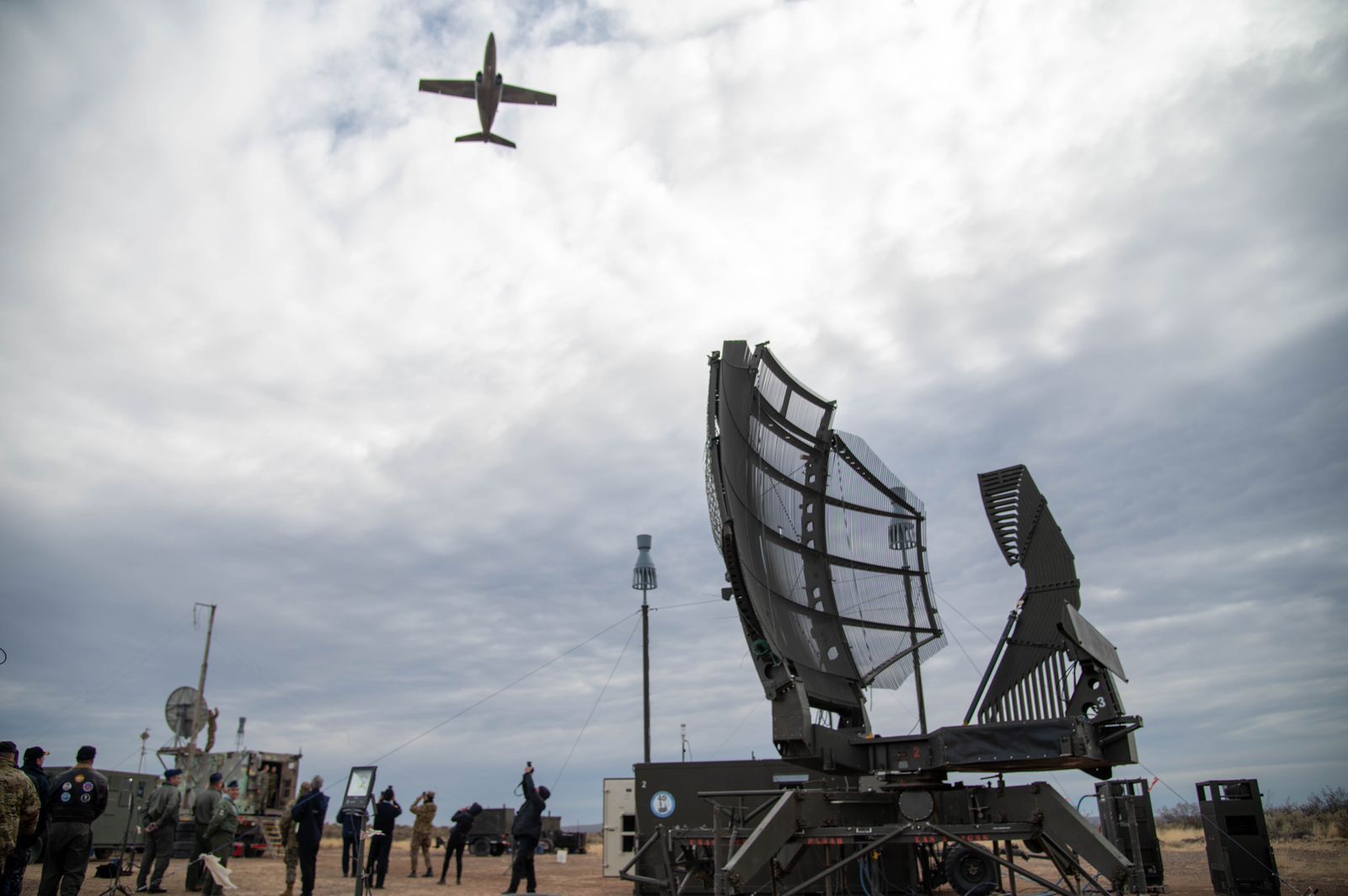 En Trelew, Taiana inauguró un nuevo radar para control y vigilancia  aeroespacial en la zona del litoral marítimo | Argentina.gob.ar