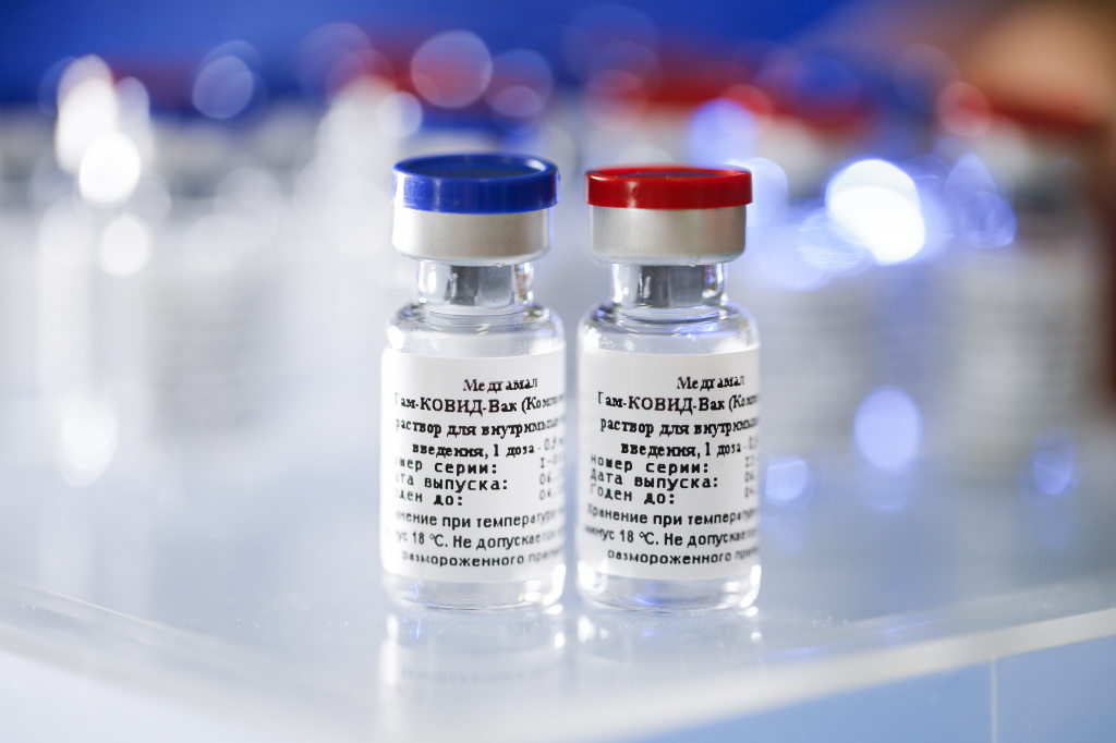 Una vacuna Covid-19 que se aplica en el país, la más eficaz según un estudio