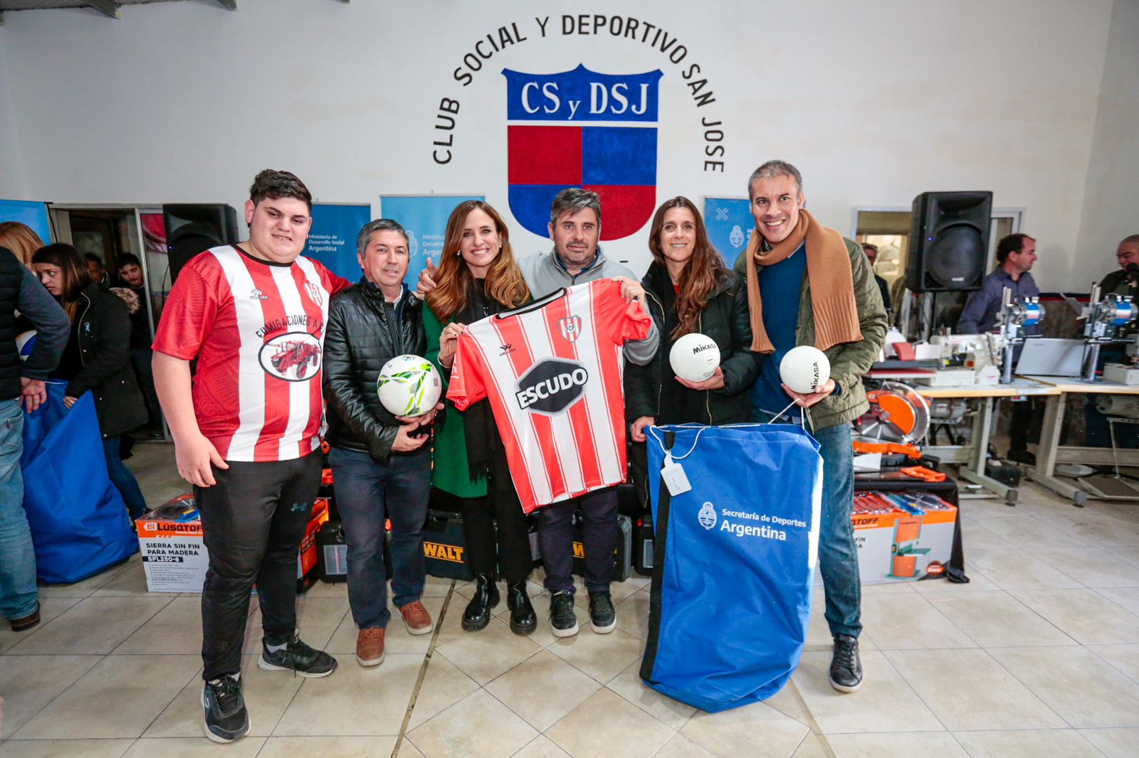 Tolosa Paz en Azul: “La Argentina que viene tendrá el trabajo y el deporte como grandes motores de la inclusión social”