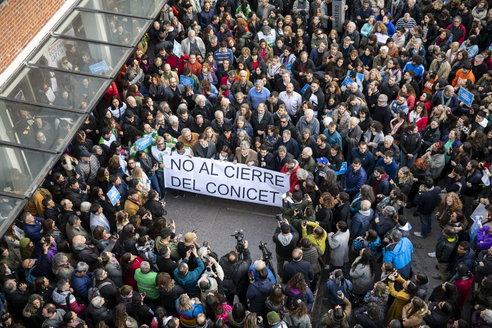 Masiva convocatoria en defensa de la ciencia argentina | Argentina.gob.ar