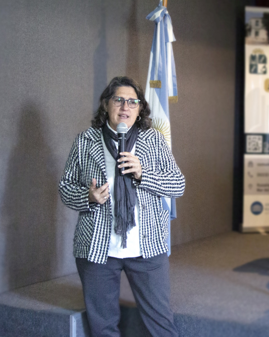 Jornada de concientización sobre el cáncer de mama en el INE-ANLIS