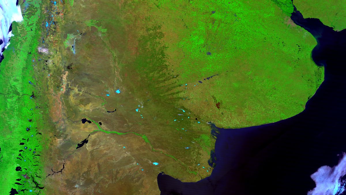Argentina por MODIS - Terra MODIS - 5 de Enero de 2014 - InfrarrojoSWIR