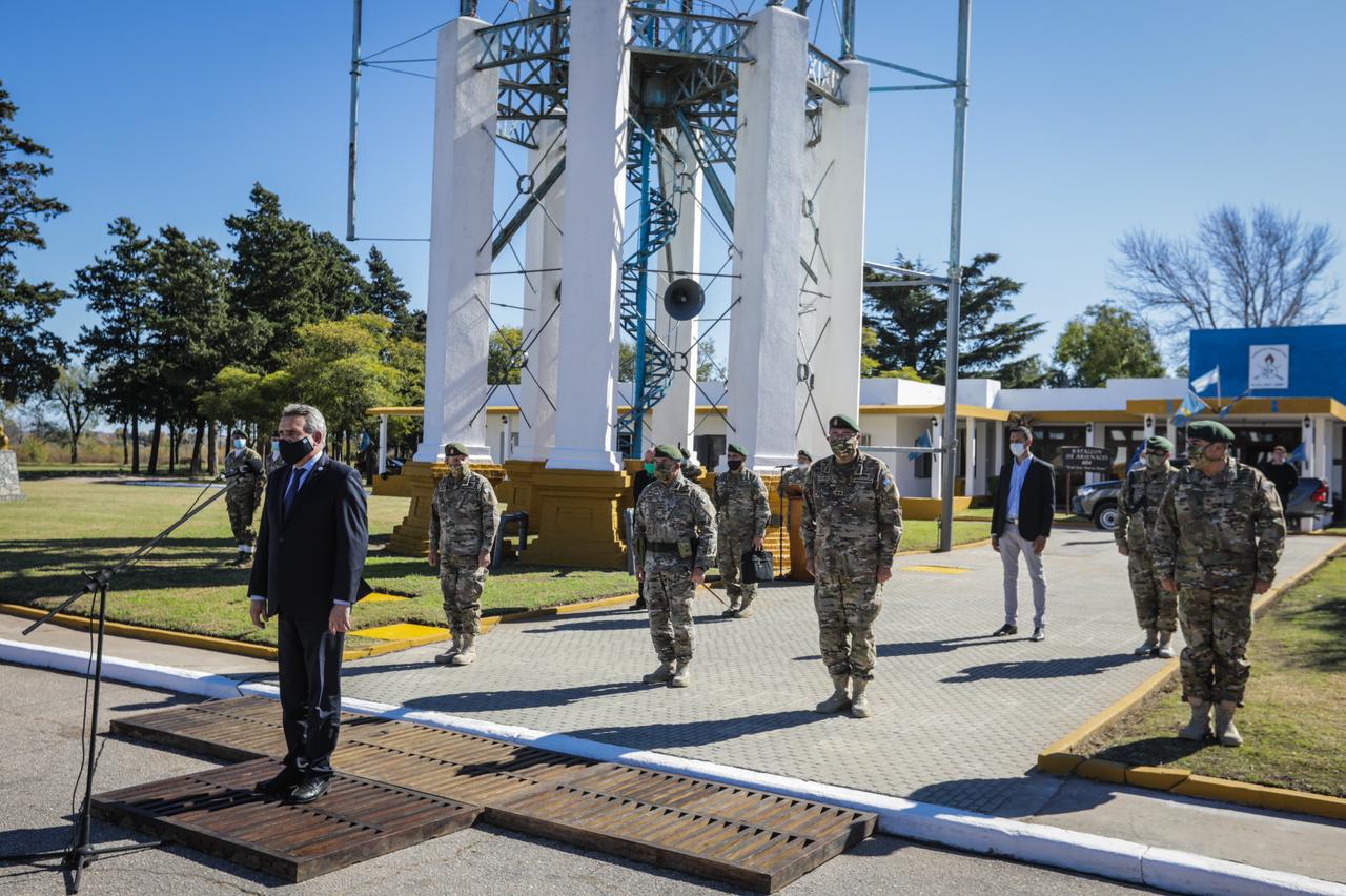 Ministro Defensa Rossi Ejército Argentino 