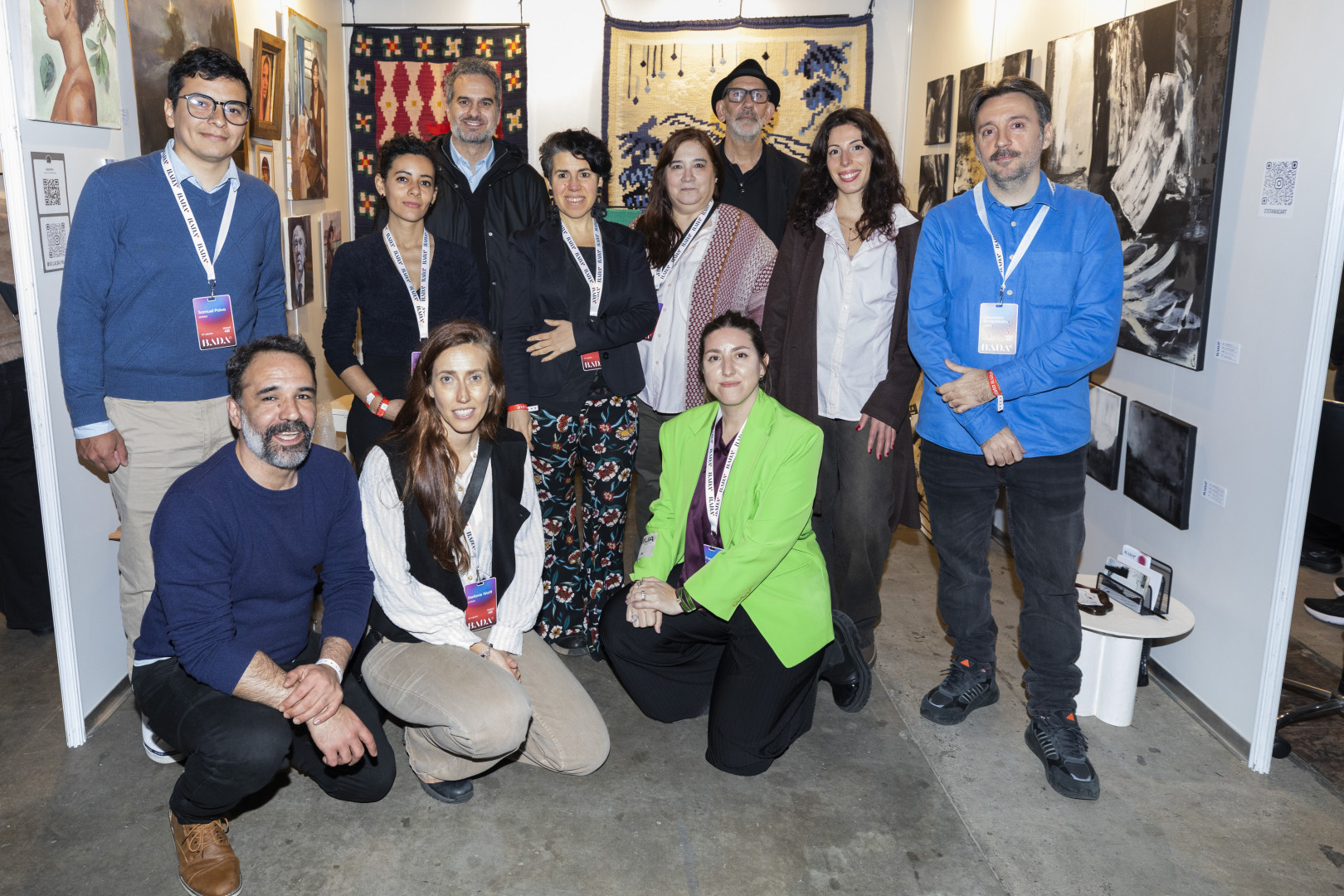Los artistas ganadores del Concurso de Artistas Jóvenes exhiben y comercializan sus obras en los stands de la Secretaría de Cultura de la Nación.
