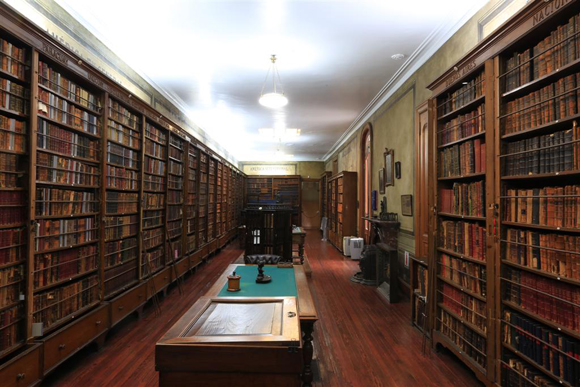 Biblioteca del Museo Mitre.