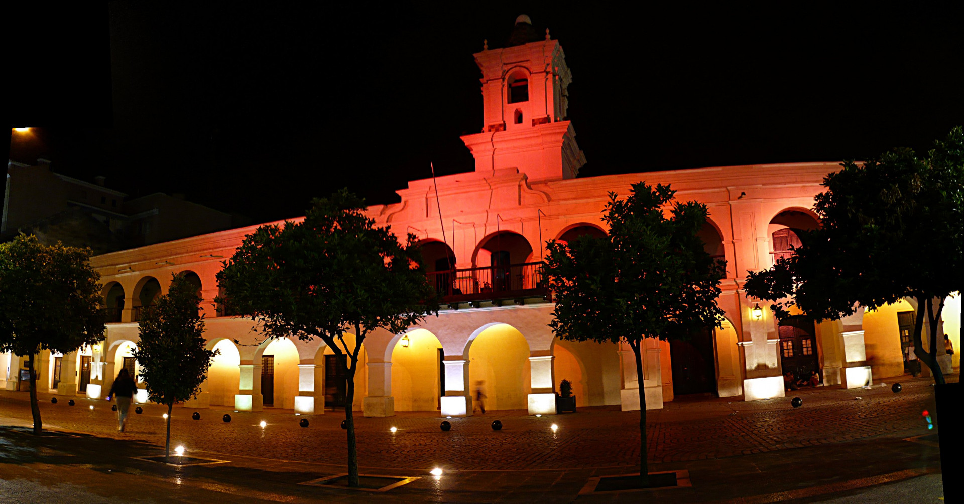 Noches del Cabildo: Historias que despiertan de noche, en el Museo Histórico del Norte.