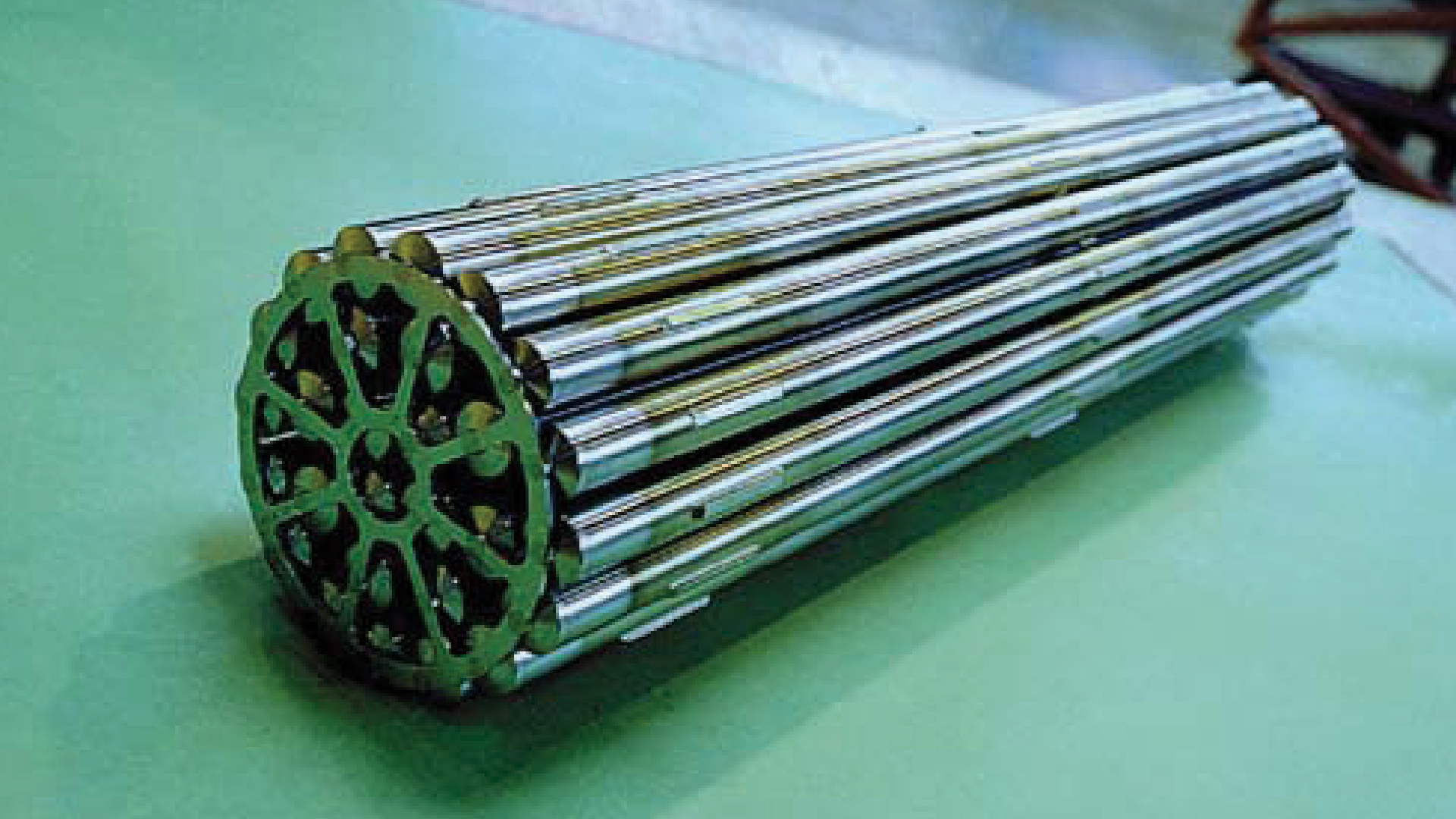 Prototipo de elemento combustible desarrollado por la CNEA para la Central Nuclear Embalse