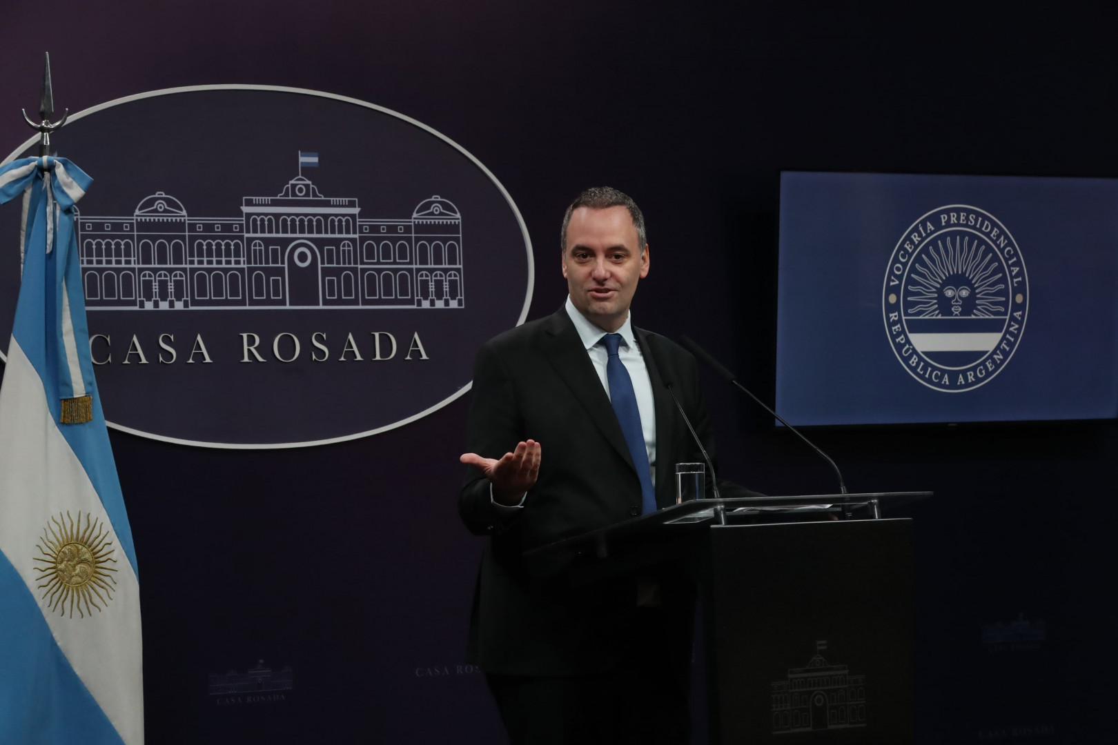 El Vocero Presidencial brindó su conferencia de prensa matutina El Vocero Presidencial brindó su conferencia de prensa matutina