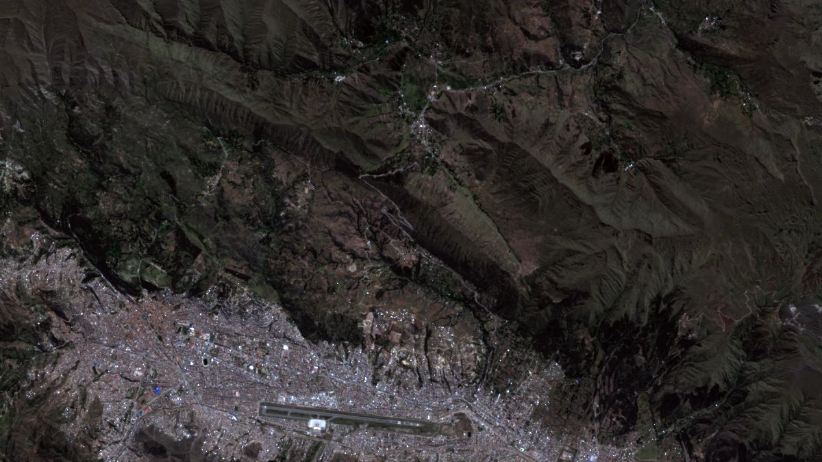 Cusco, Perú - Landsat 8 OLI - 29 de Mayo de 2014