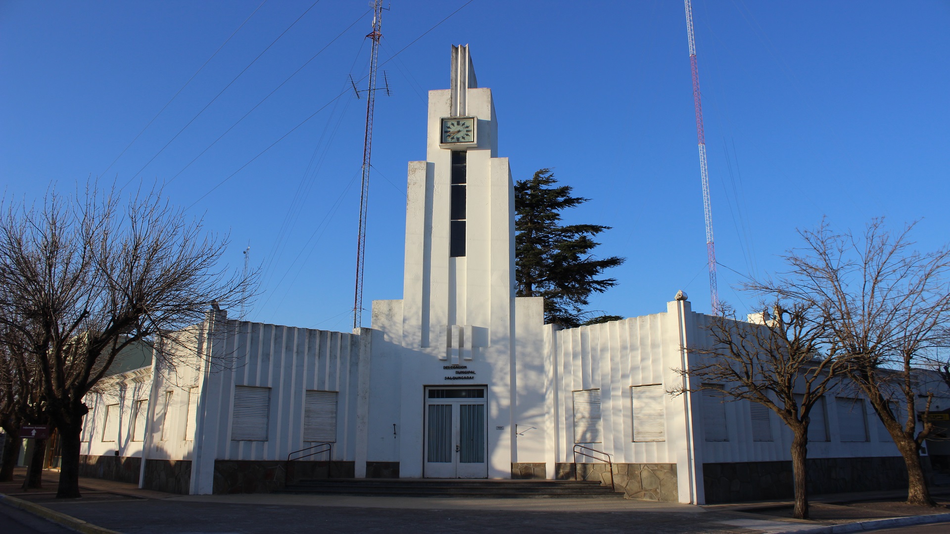 Delegación Municipal, obra de Salamone Texto alternativo 5