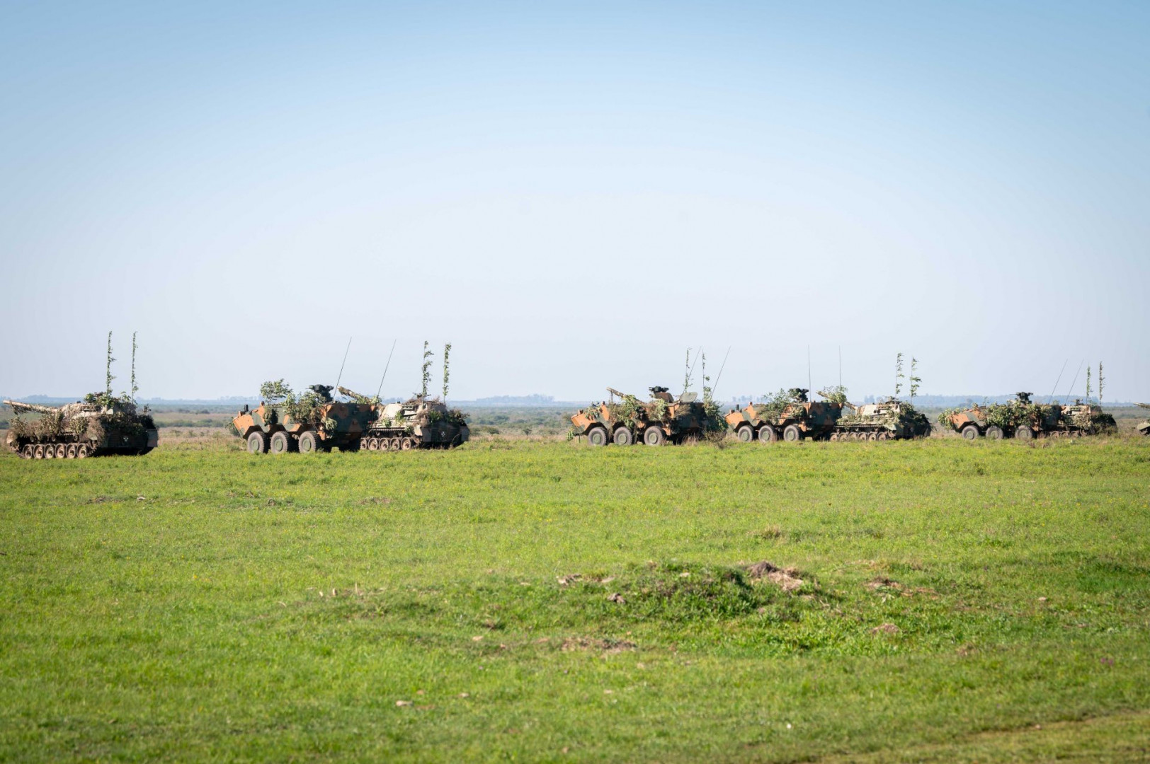Vehículos de Combate TAM y Guaraní conformaron la Fuerza Blindada Combinada