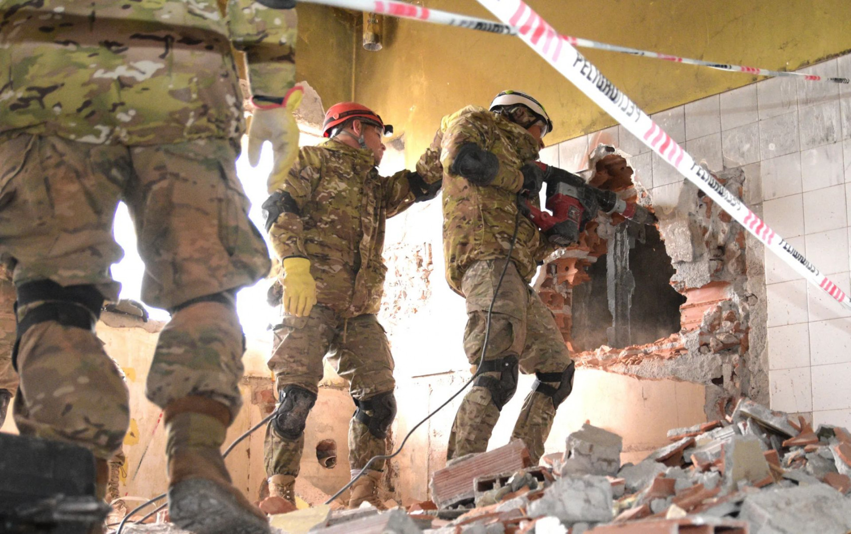 primera brigada de rescate militar del país 2