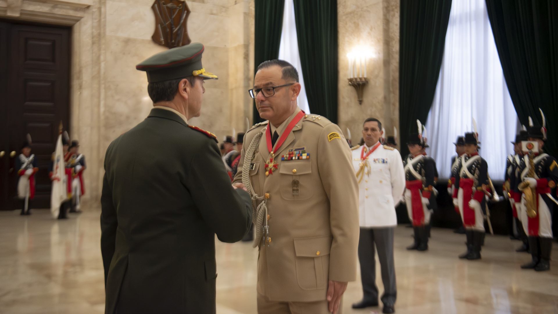 Coronel Julio Arturo Pinzón Gutiérrez, agregado Militar y Naval a la Embajada de la República de Colombia. Coronel Julio Arturo Pinzón Gutiérrez, agregado Militar y Naval a la Embajada de la República de Colombia.