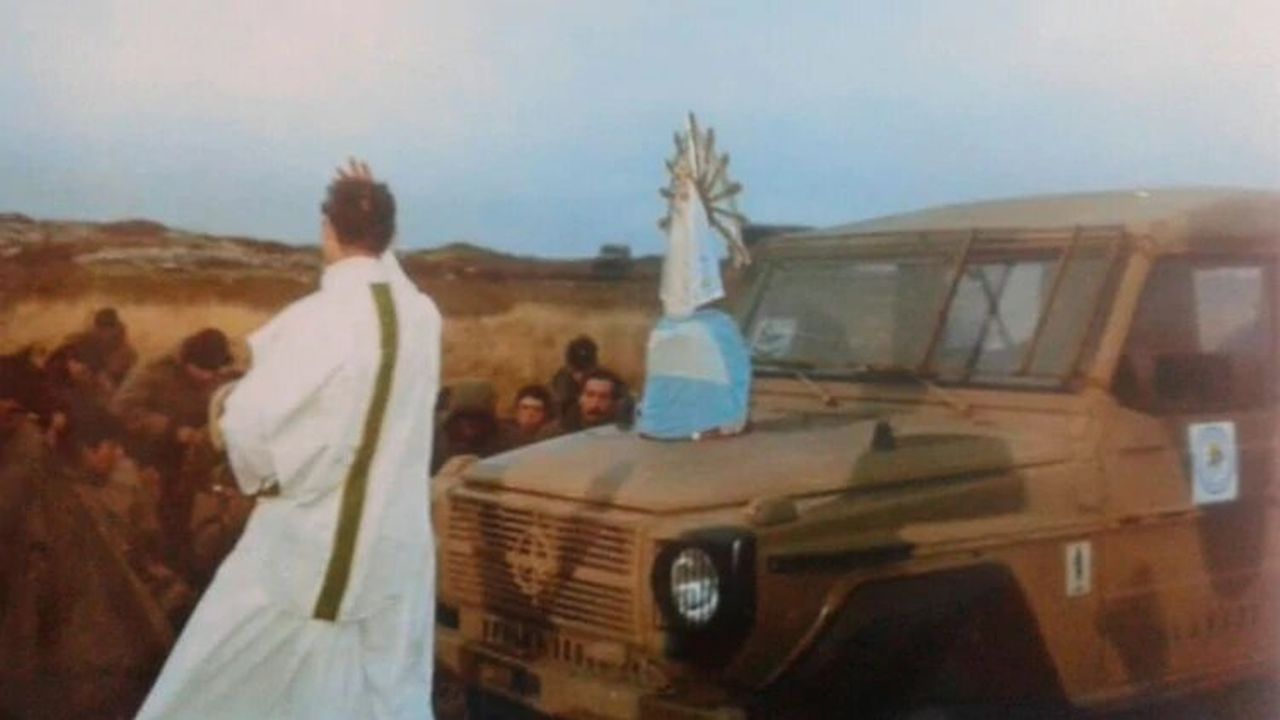 La Virgen de Luján que acompañó a las tropas en Malvinas, volvió al país |  