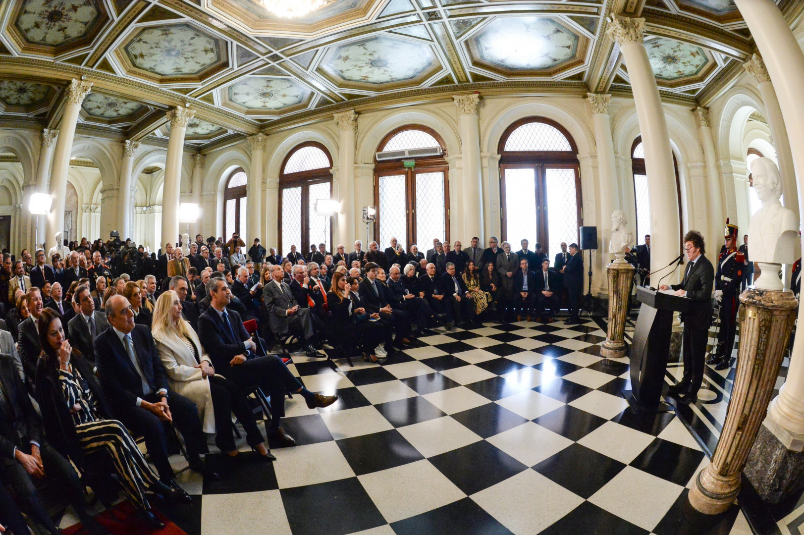 Javier Milei sobre Menem: “Estamos haciendo homenaje al mejor presidente de los últimos 40 años"