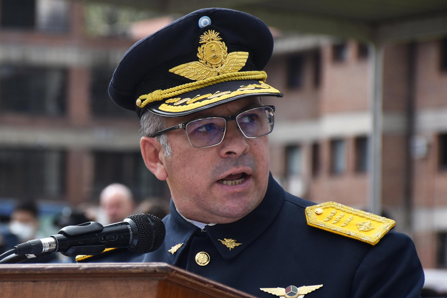 Jefe de Grupo Aspirantes del IFE, comodoro Rubén Boschi