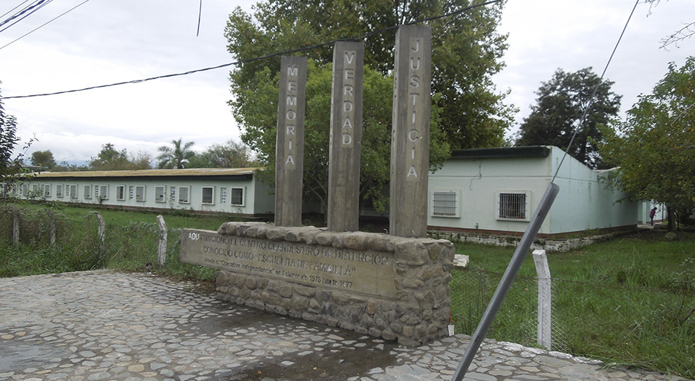 La Escuelita de Famaillá señalizada