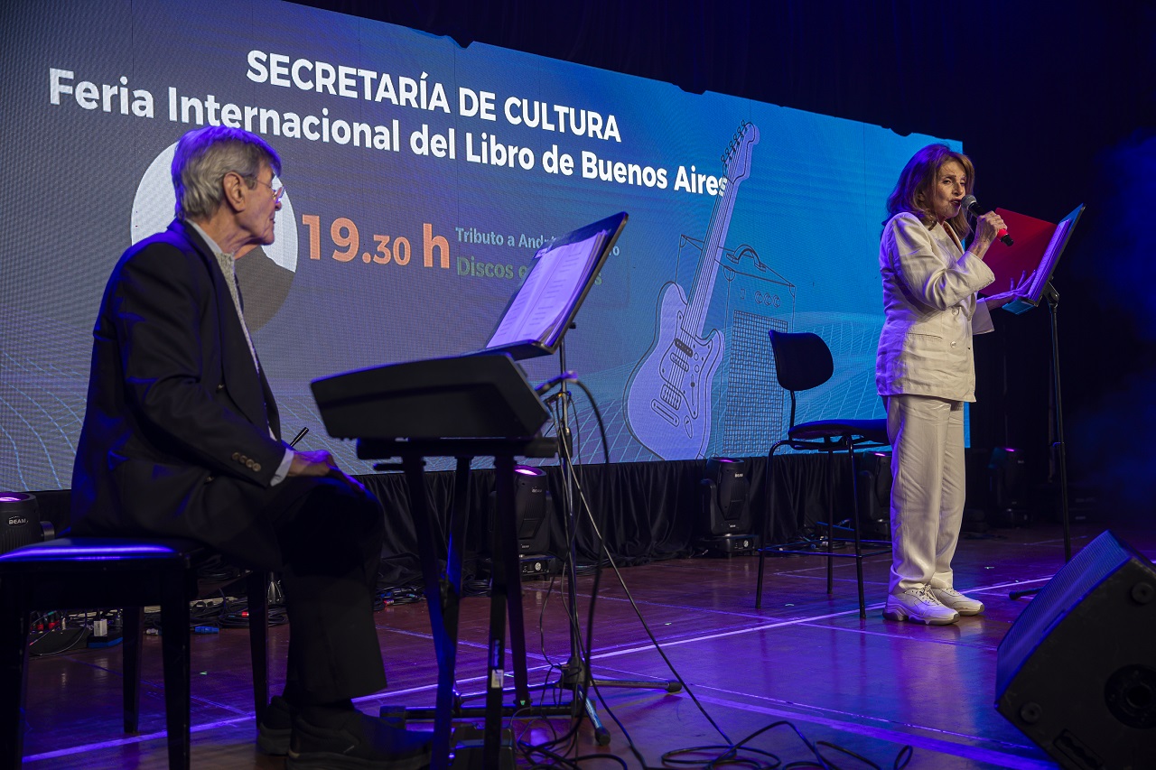 Benedetto y Favero, homenajearon a Borges en el Día de la Secretaría de Cultura 
