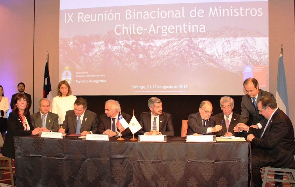 Firma convenio Argentina Chile visas turistas chinos