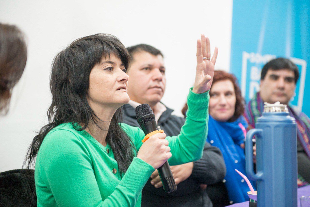 Greta Pena, titular de INADI, en la firma del acuerdo