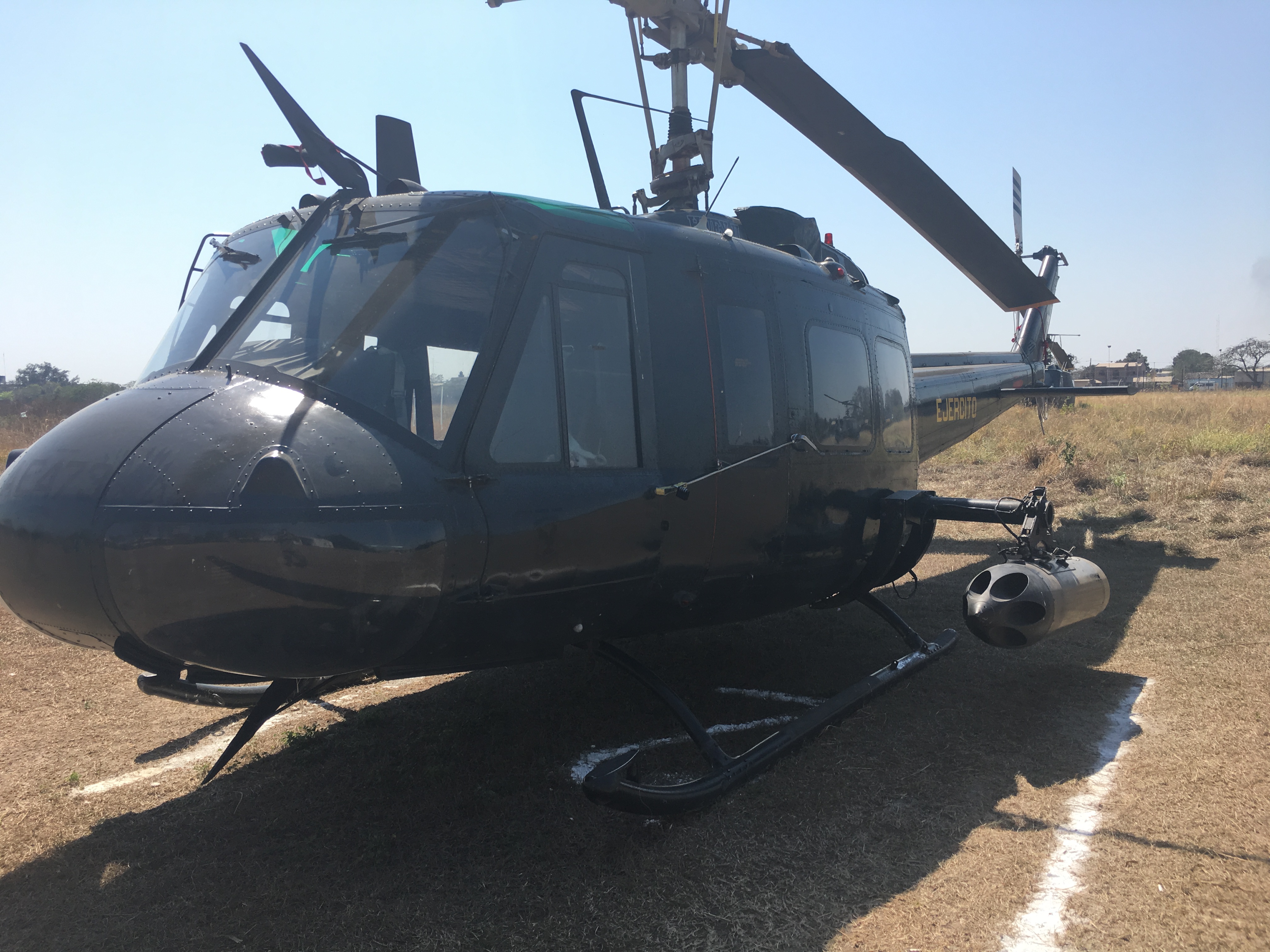 La flota de helicópteros Bell UH-1H y Huey 2 está entre las prioritarias para su reemplazo.