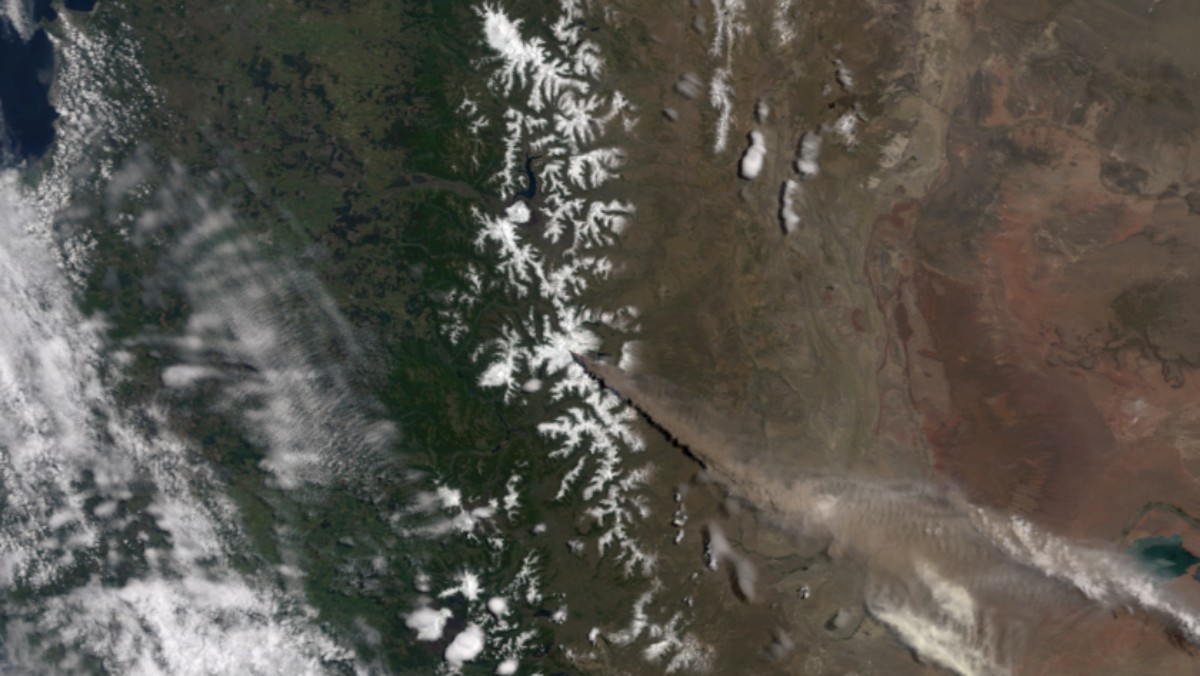 Volcán Copahue - Terra MODIS - 22 de Diciembre de 2012