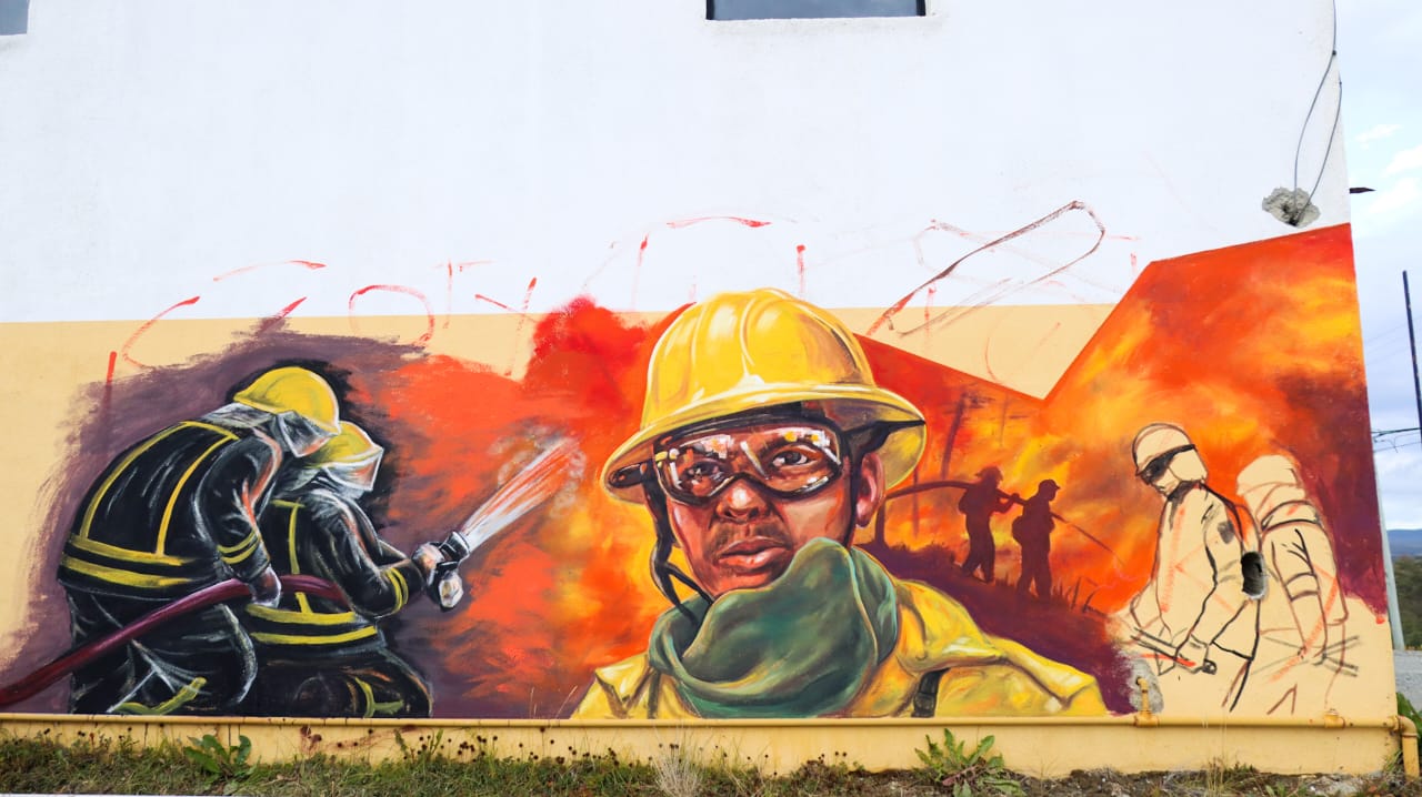 BRIGADISTAS. Mural de la Asociación de Mujeres Muralistas Argentinas.