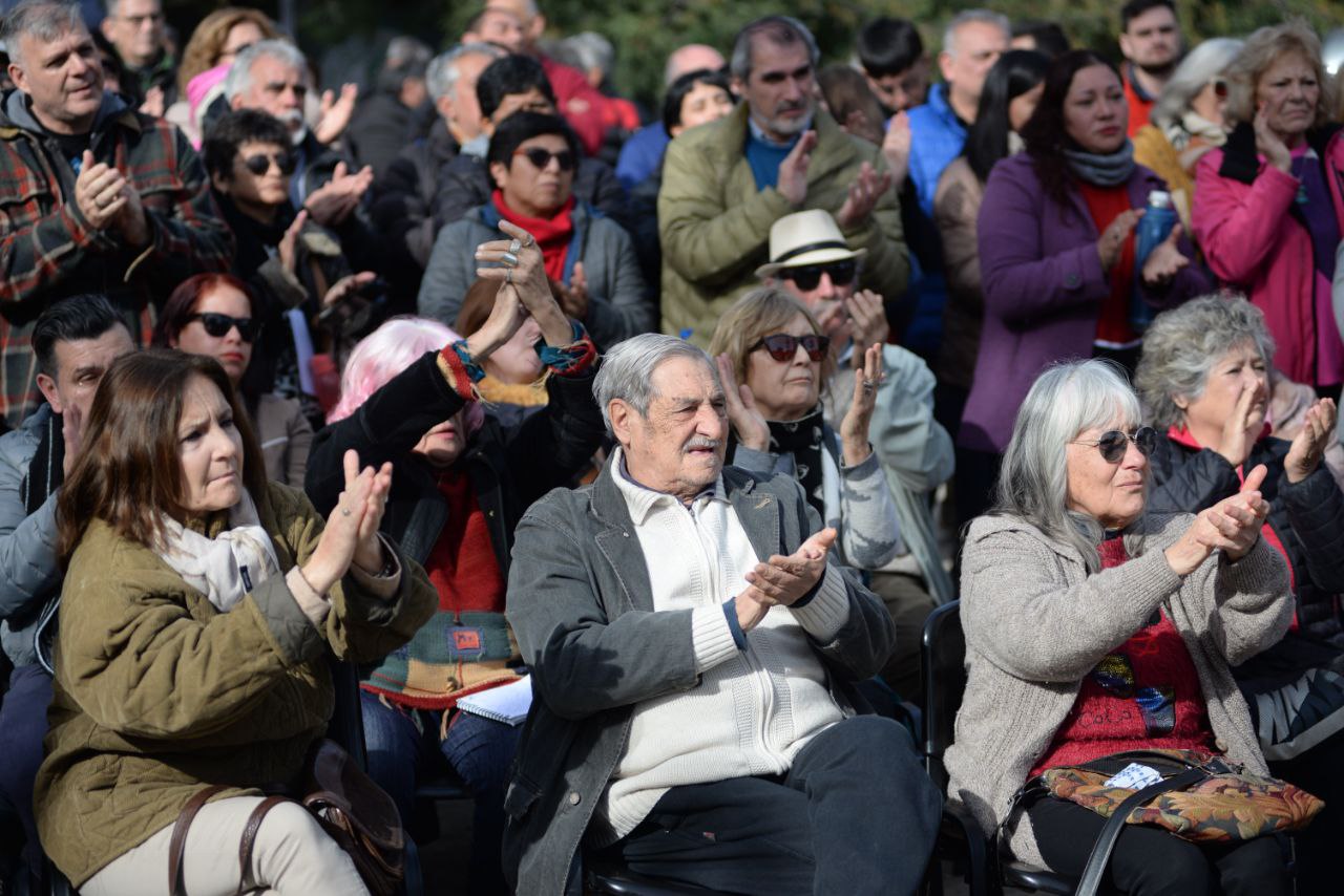 Asistentes al acto de señalización