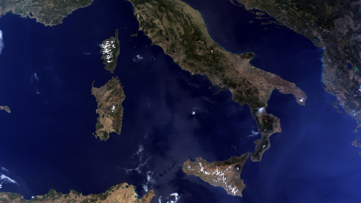Italia – Terra MODIS – 22 de Agosto de 2011