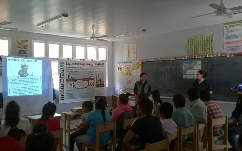 Jornada sobre prevención de zoonosis destinada a alumnos de una escuela primaria en Formosa