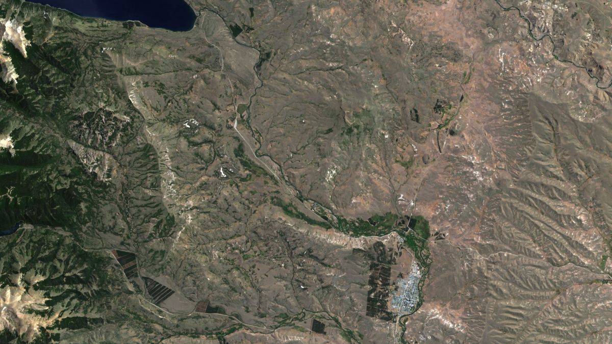 Junín de los Andes, Neuquén - Landsat 8 OLI - 18 de Enero de 2014