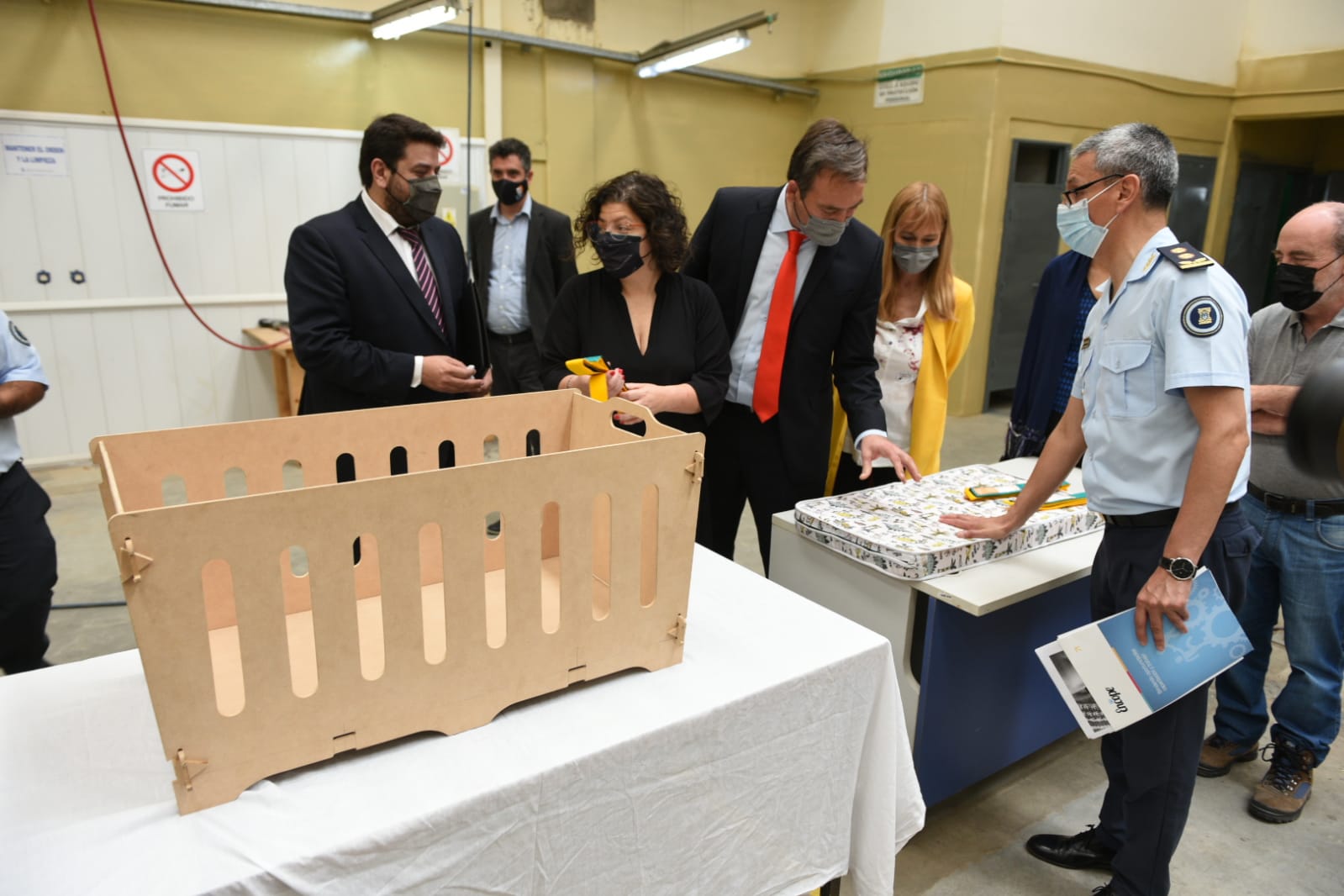 Junto al intendente Curutchet y la ministra Vizzotti, Soria recorrió el nuevo hospital modular y los avances del Plan Qunita/Sueño Seguro en el penal de Marcos Paz