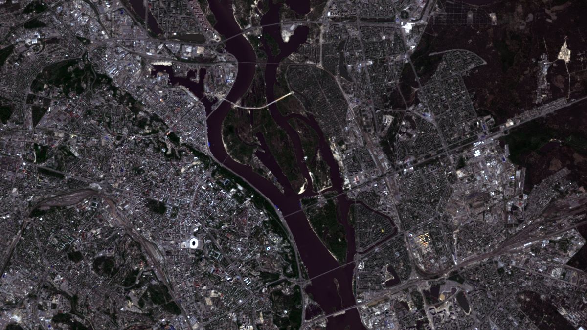 Kiev, Ucrania - Landsat 8 OLI - 9 de Agosto de 2013